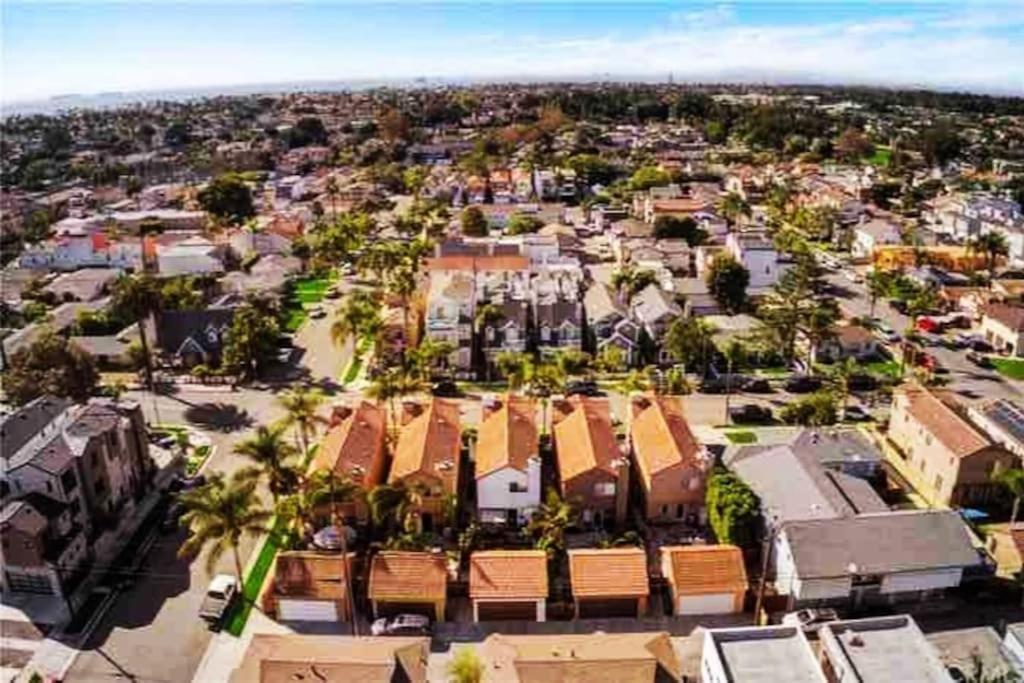 The White Beach House Of Huntington Huntington Beach Exterior photo