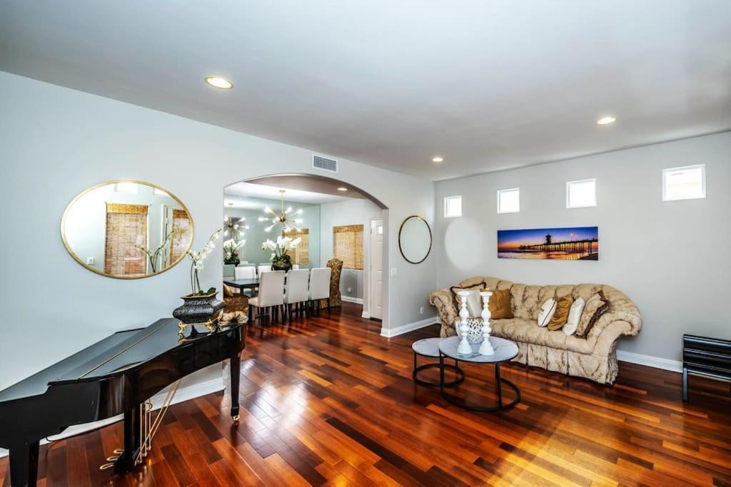 The White Beach House Of Huntington Huntington Beach Exterior photo